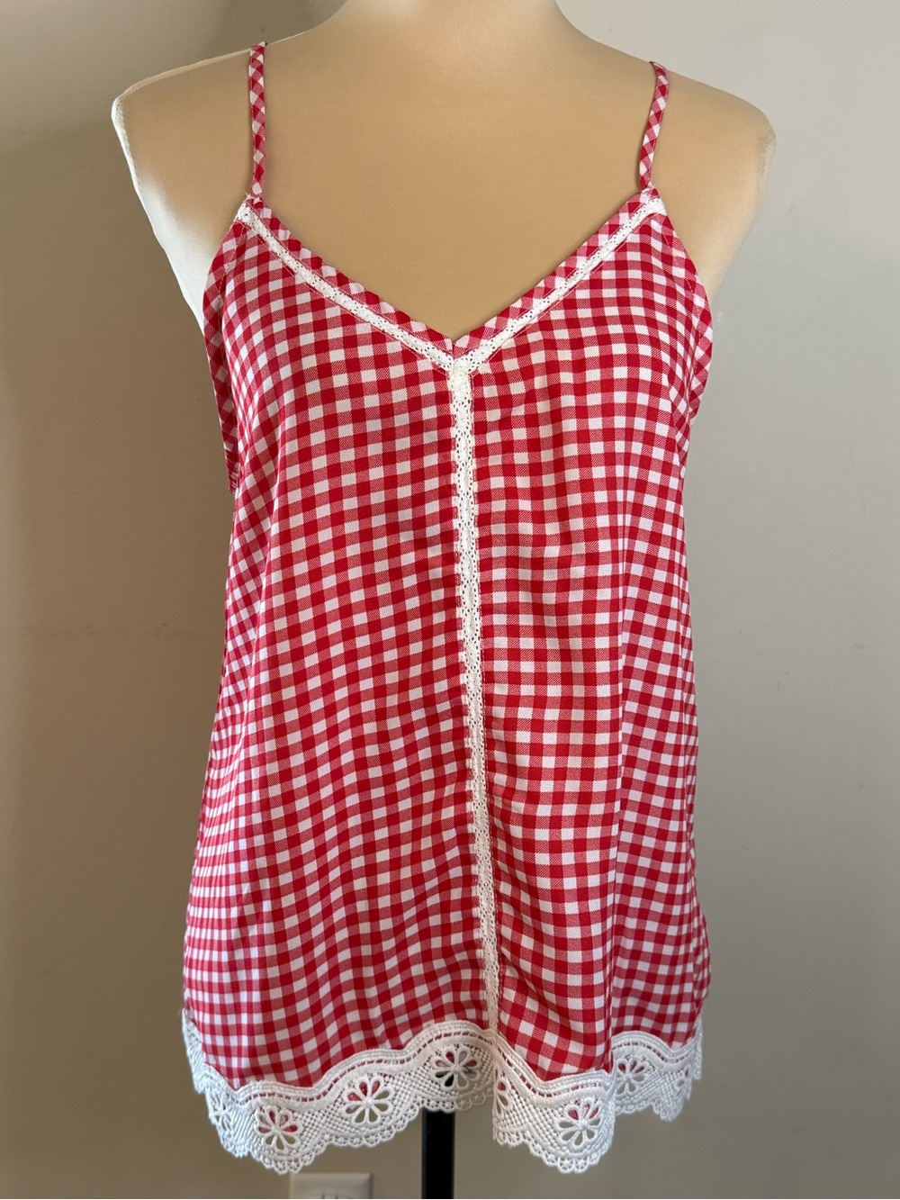 Crave Fame tank top red white checkered & floral lace SZ LG
